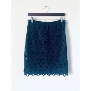 Lucy & Laurel navy lace embroidered skirt 2